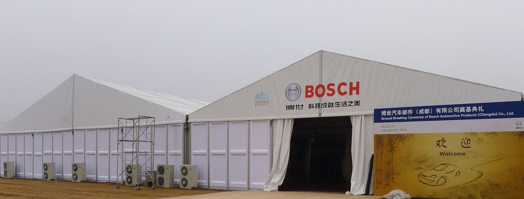 Bosch display tent 