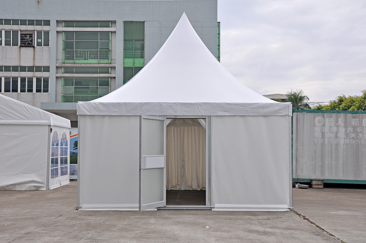 5x5m 20 seater b line tent with lining glass door for sale in Kenya 