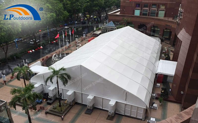 Outdoor Waterproof Luxury Hotel Resort Event Curved Tent